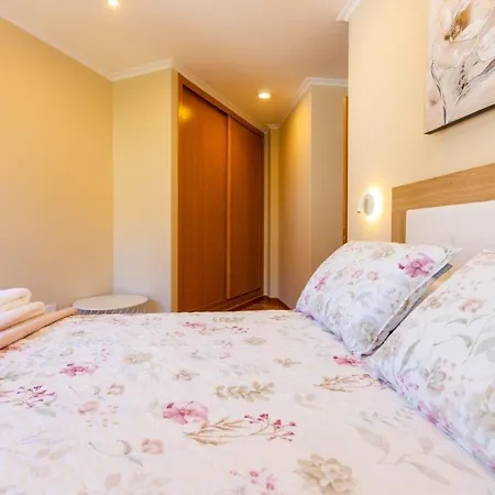 Apartamento Riamar 2 *